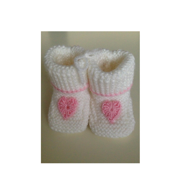 slofjes wit met roze hartjes